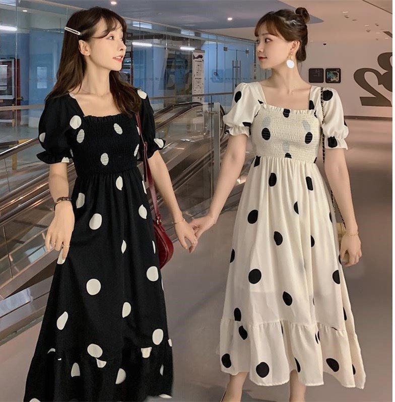 大碼夏裝胖妹妹遮肚顯瘦仙適合2024微胖女生的減齡連衣裙