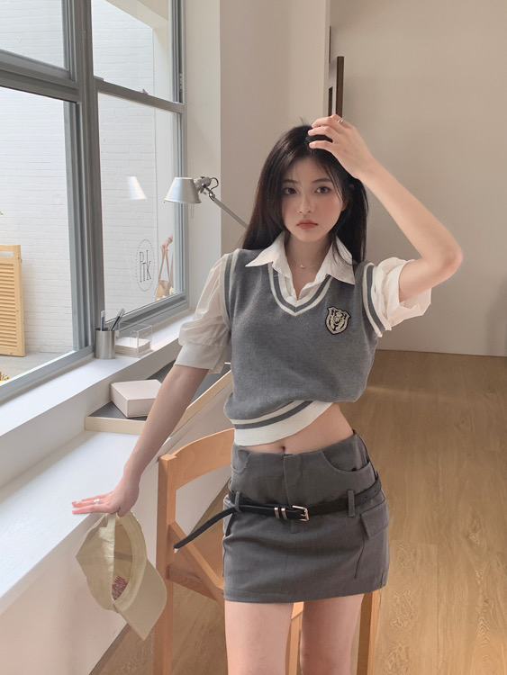 學院風假兩件短袖針織打底衫女裝夏季設計感小眾套頭修身短款上衣