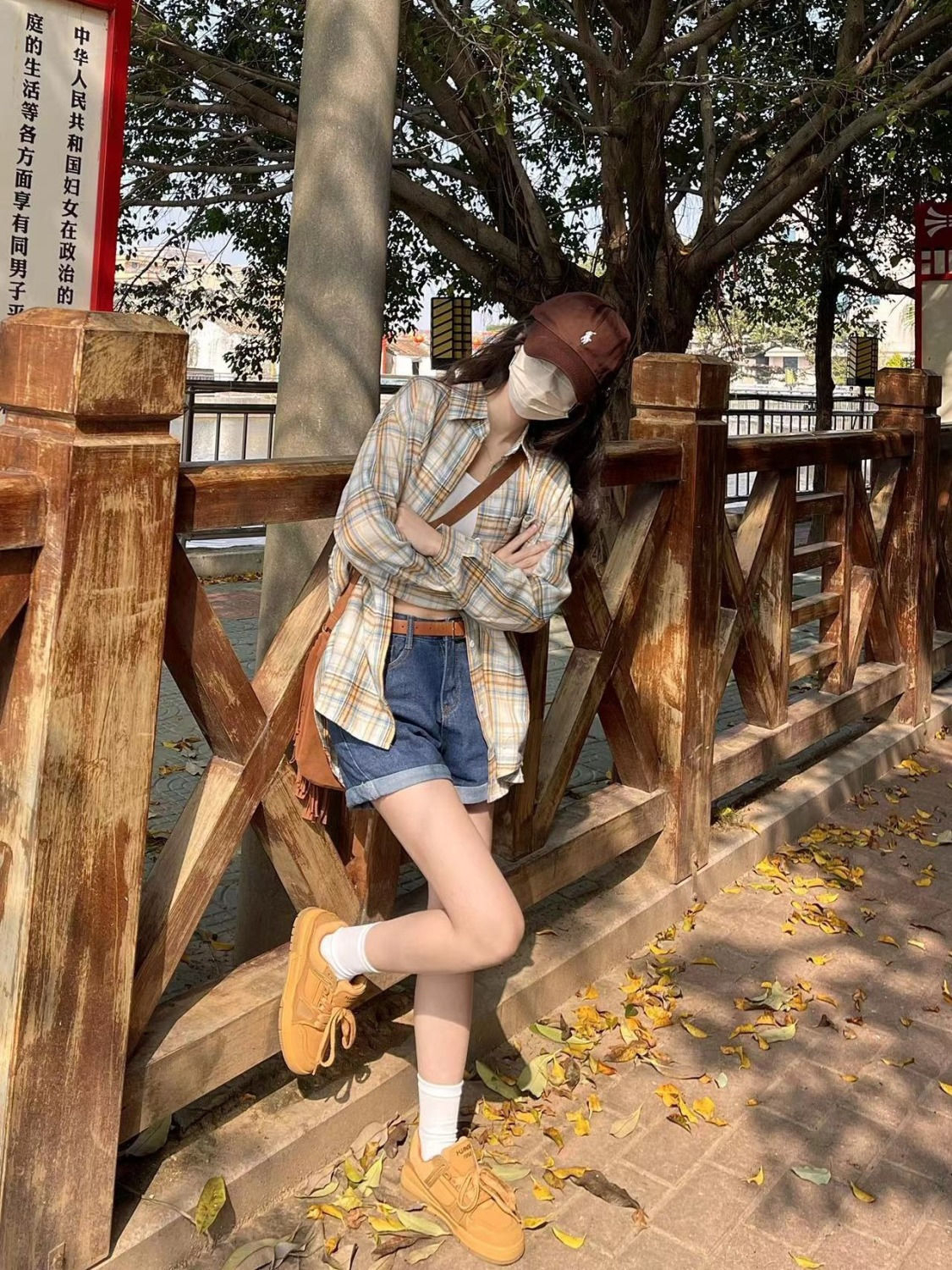 港風復古小清新薄款防曬長袖格子襯衫秋季設計感小眾寬鬆條紋外套