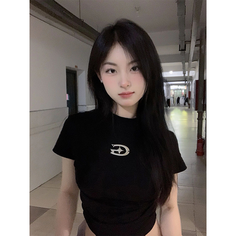 夏季新款韓系美式復古辣妹正肩顯瘦緊身純棉短款上衣燙標工藝