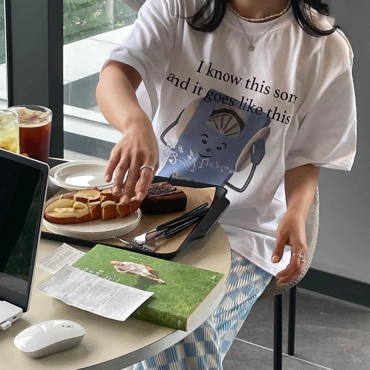 晚睡/搞怪錄影機夏季韓系小眾短袖百搭情侶寬鬆純棉T恤女夏ins風