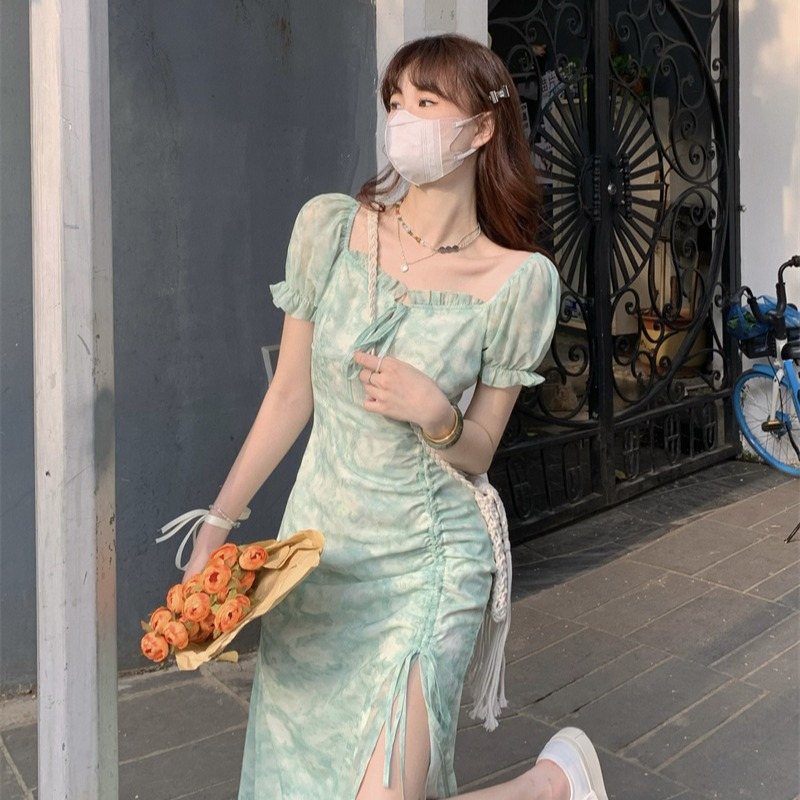 扎染方領收腰連衣裙女夏季2024新款法式溫柔風獨特别致開叉長裙子