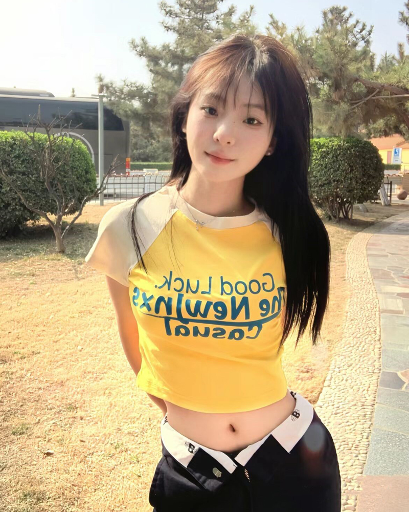 美式辣妹性感設計顯瘦百搭拼接色圓領印花短款純棉短袖T恤