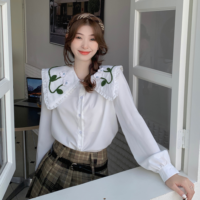 實拍 法式復古小眾刺繡花朵娃娃領襯衫女新款長袖上衣
