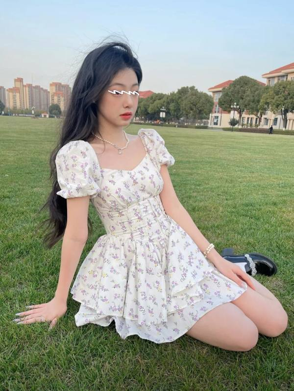 收腰一字領泡泡袖蓬蓬公主連衣裙夏季新款芝芝萄萄溫柔少女碎花