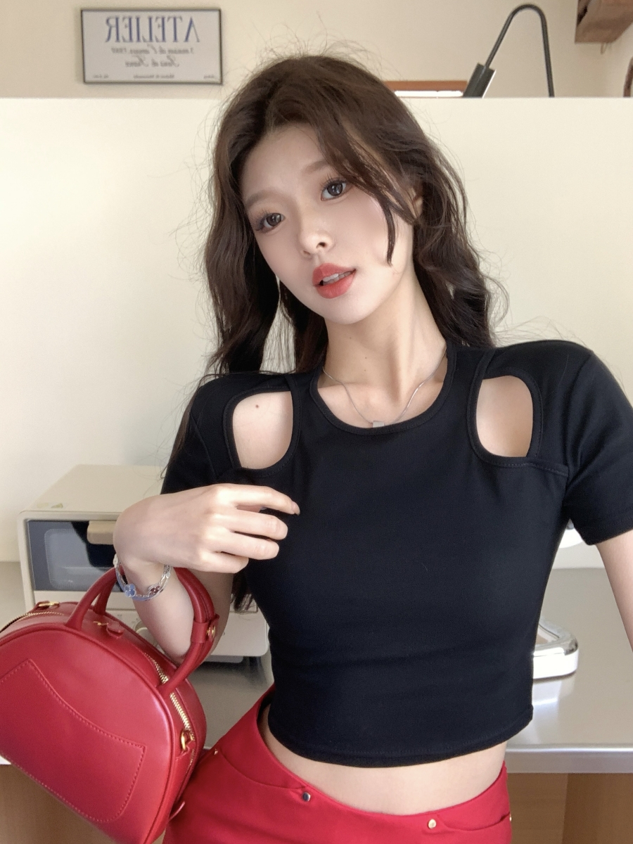 實拍~時尚鏤空設計感T恤修身百搭露肚臍短袖上衣女夏