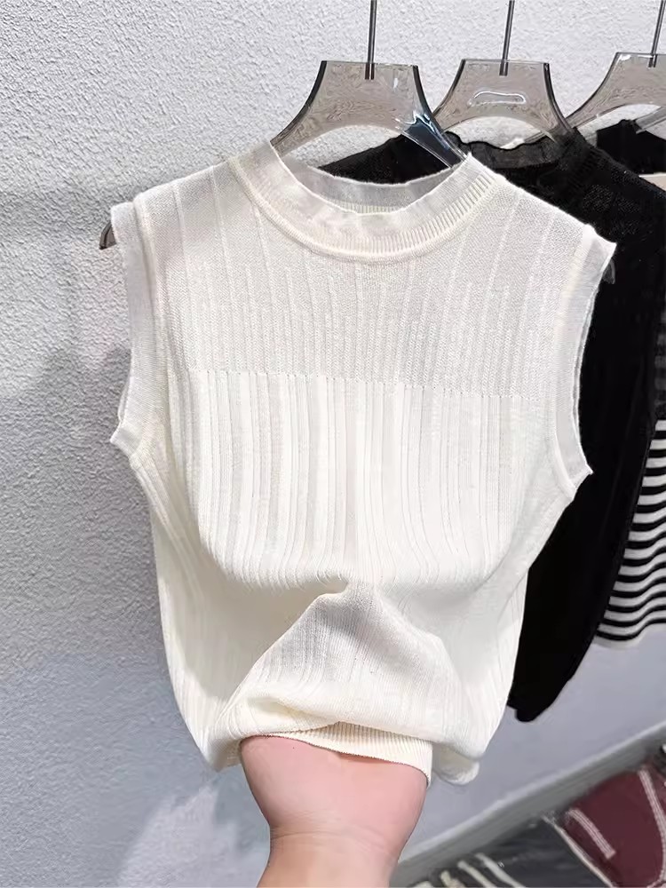 Bottoming shirt for women in spring and autumn with sleeveless new style knitted ice silk T-shirt summer top camisole hollow