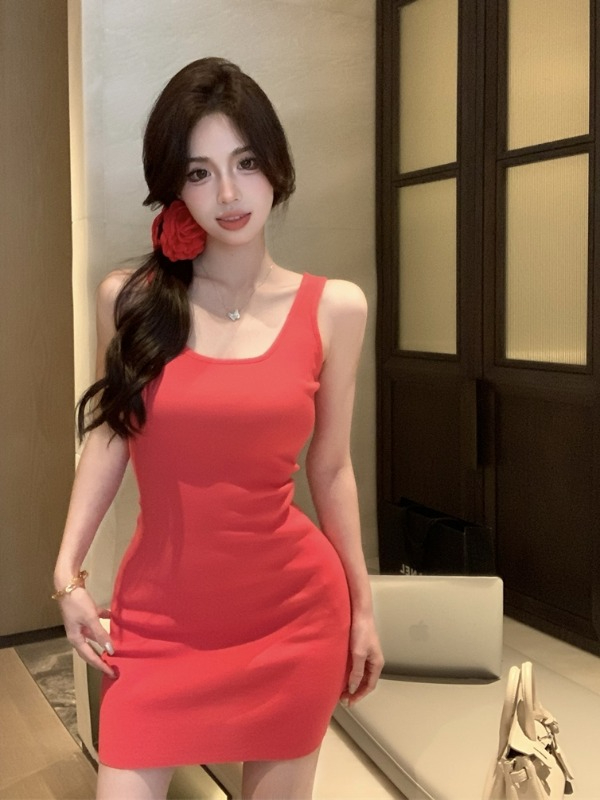 純欲辣妹吊帶連衣裙女夏季裙子收腰緊身包臀裙紅色別致打底a字裙
