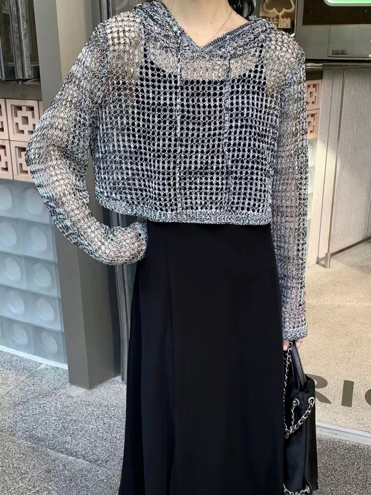 實體店精品女裝2024夏季新款設計感小眾鏤空防曬衫吊帶