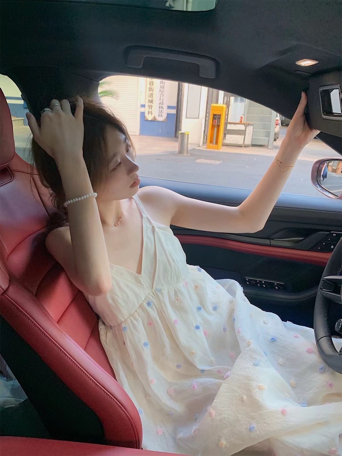 CFJreborn 絕美吊帶連衣裙夏季甜美設計感法式長裙海邊度假顯身材