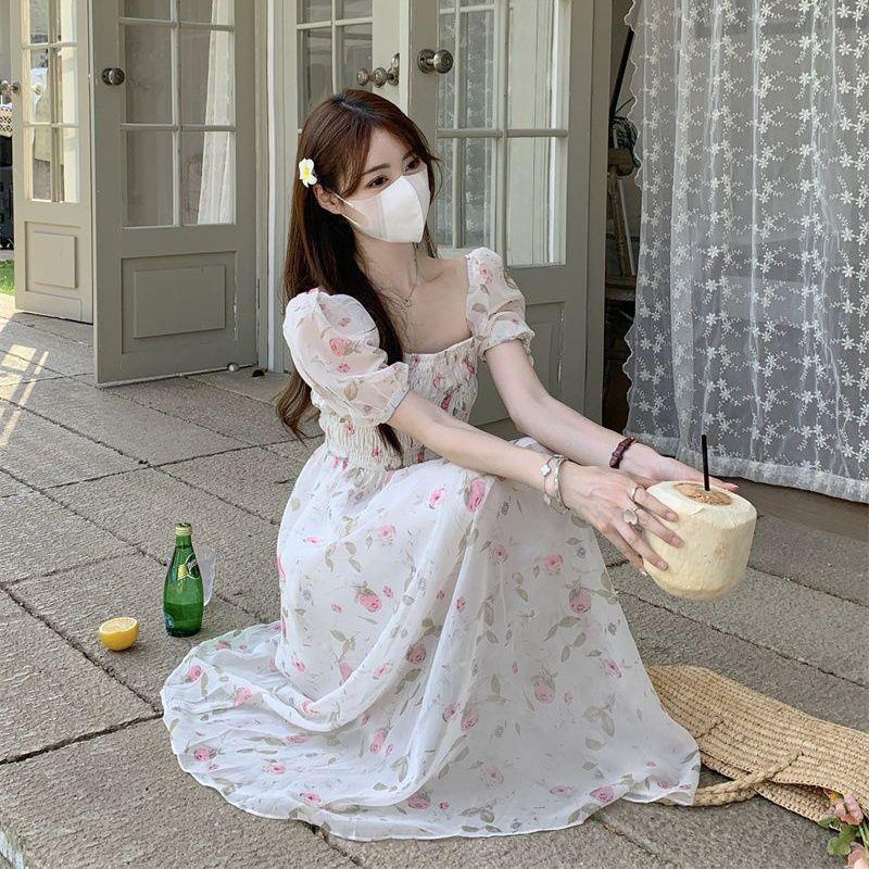 韓國夏季新款小香女碎花名媛一字領泡泡短袖鬆緊腰碎花顯瘦連衣裙