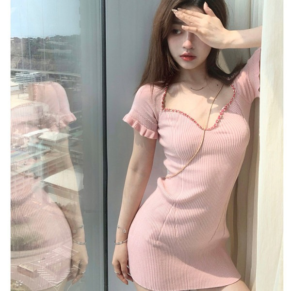 Salty, sweet, pure and lusty hot girl knitted dress for women in summer, small, slim, hip-hugging short skirt