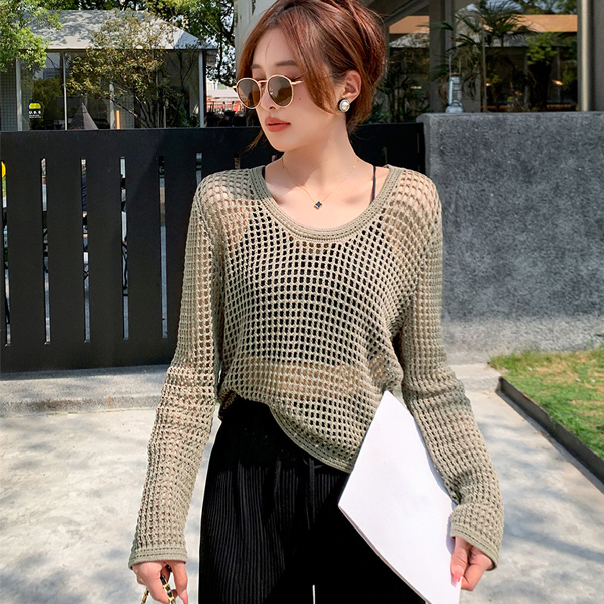 Brand discount women's European style hollow sweater long-sleeved T-shirt thin mesh sweater blouse short chic top trendy