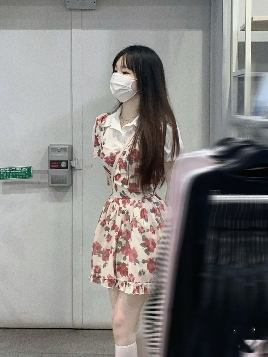 韓國夏季溫柔風碎花吊帶連衣裙套裝學院風襯衫設計感甜美收腰短裙