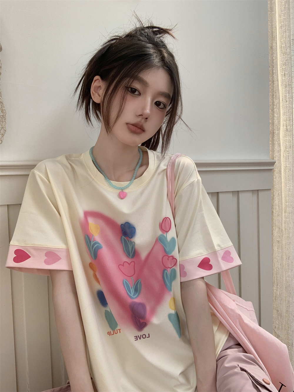 Actual shot ~ Korean style sweet and cool smudged flower love print round neck loose slimming versatile short-sleeved T-shirt