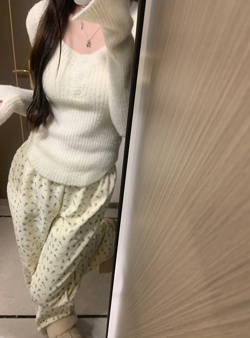 美式復古米色坑條長袖針織衫女春秋冬收腰設計感百搭軟糯打底上衣