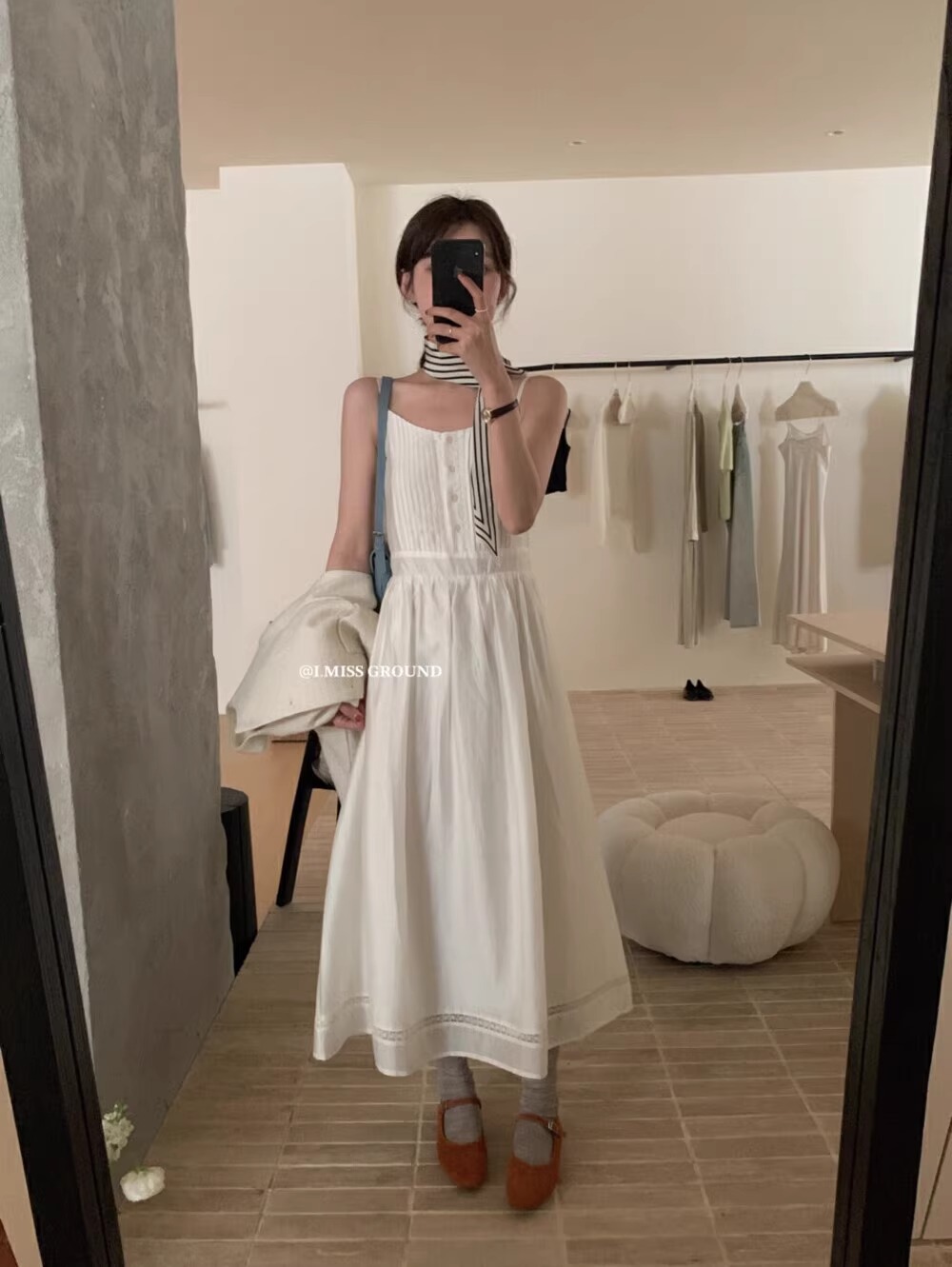 I MISS白色肌理感連衣裙女2024春夏新款度假風方領吊帶氣質長裙