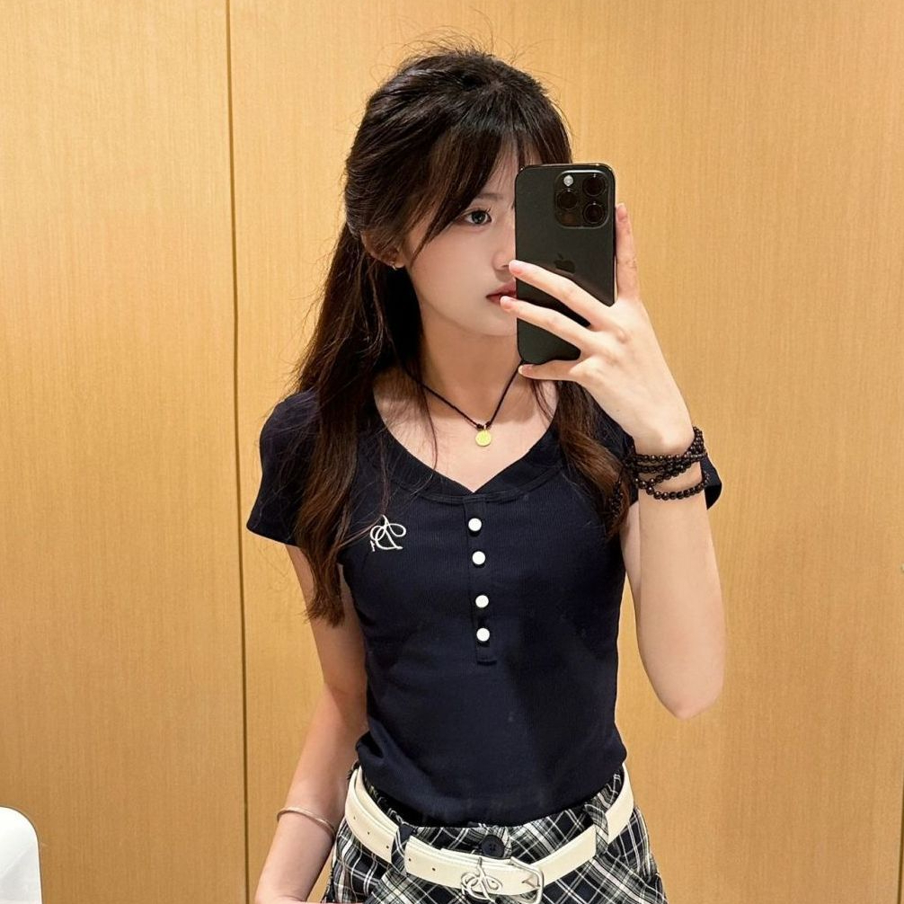 純棉面料 刺繡 辣妹正肩短袖T恤女夏季INS純欲顯瘦獨特上衣