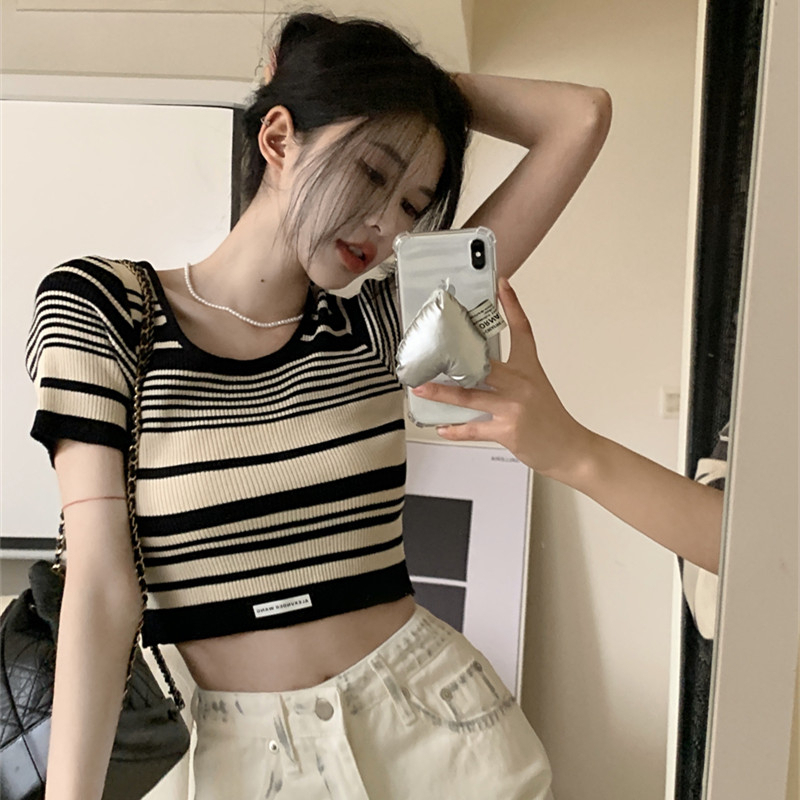 Retro striped summer women's 2024 new design niche oversize style short-sleeved top