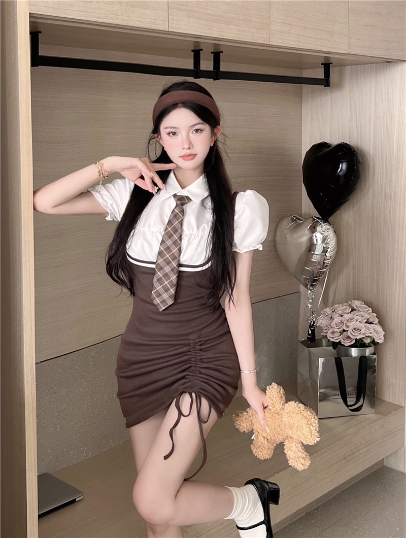 Summer new niche design pure lust style hot girl hip skirt female college style color matching slimming POLO dress