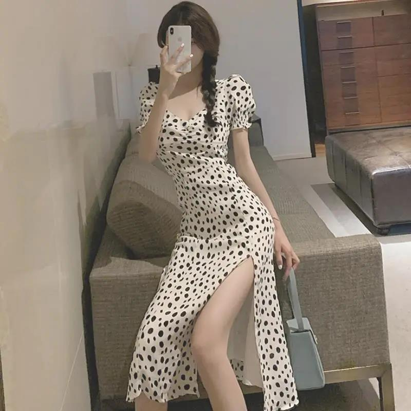 白色波點法式復古連衣裙女2024夏方領收腰顯瘦a字長裙子性感開叉