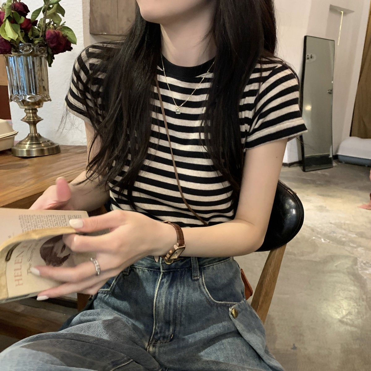 韓系正肩條紋短袖T恤女夏季緊身打底內搭設計感小眾體恤顯瘦上衣