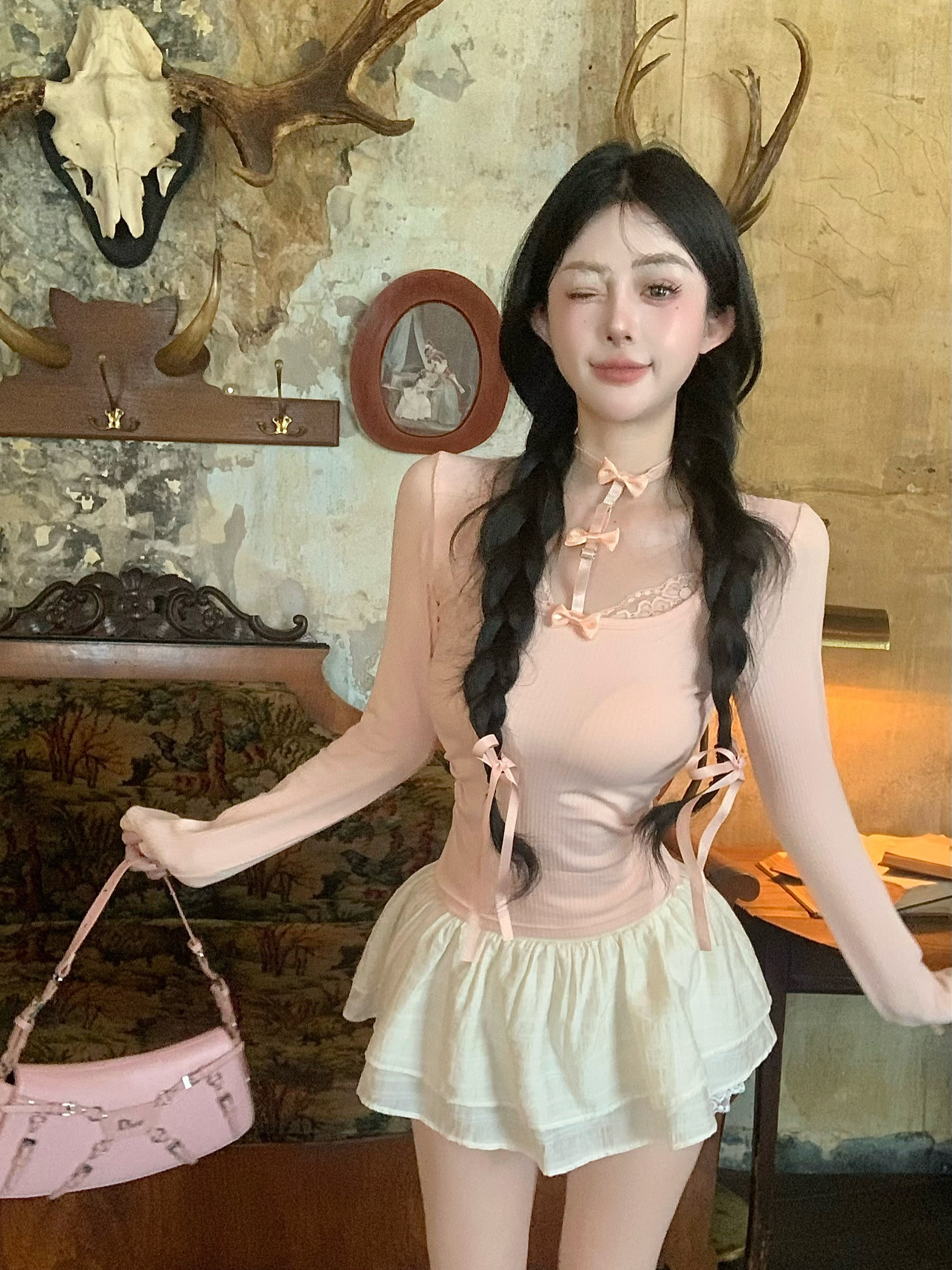 實拍 蝴蝶結掛脖設計感2色上衣女純欲性感T恤+蛋糕裙半身裙