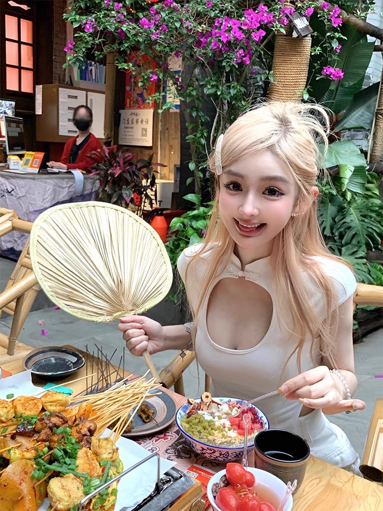 DoggyQin 新中式糯嘰嘰t/小立領盤扣無袖t恤女彈力修身短款上衣