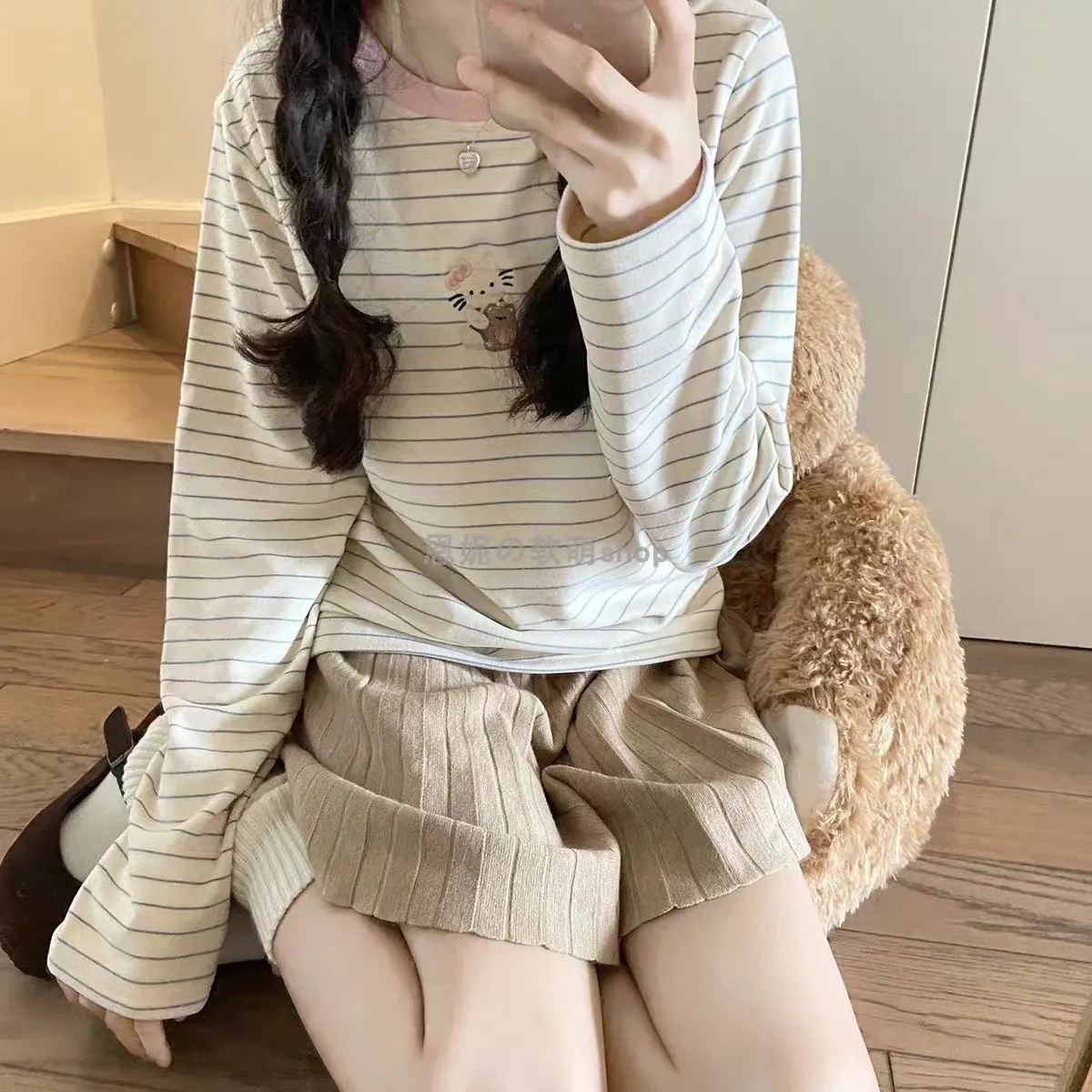 軟糯可愛貓咪刺繡撞色條紋t恤長袖寬鬆加厚德絨打底衫上衣女春季