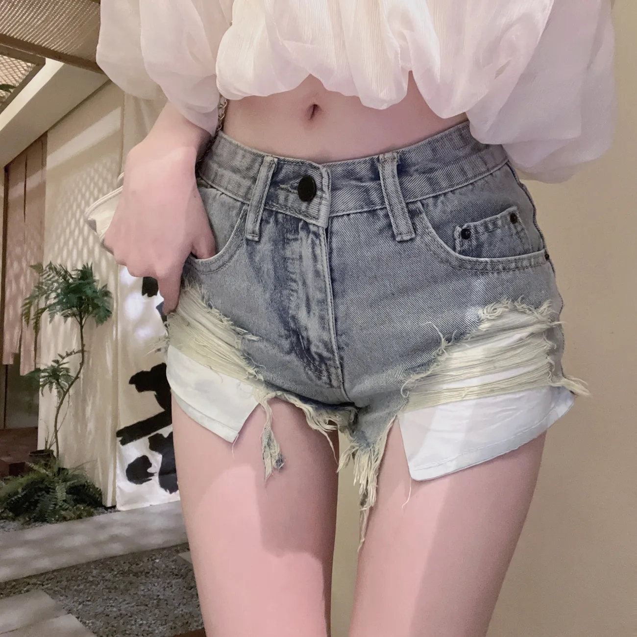 2024夏季辣妹復古小眾低腰毛邊破洞牛仔短褲女包臀顯瘦超短熱褲