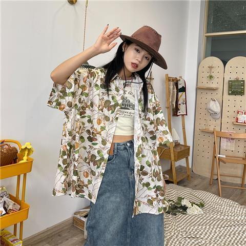 Summer new Korean style lazy style plant flower short-sleeved shirt retro Hong Kong style loose half-sleeved tops for men and women
