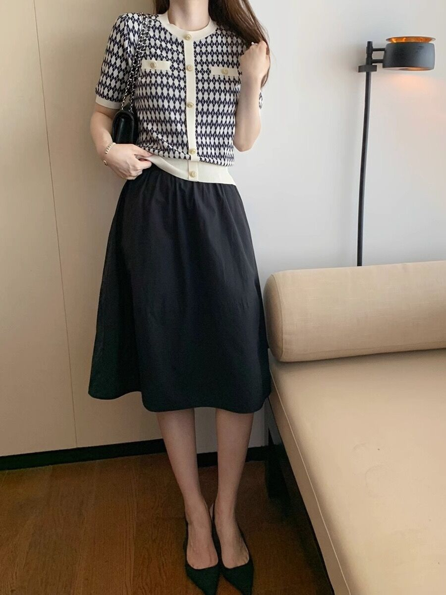 小香風菱格針織開衫上衣女夏高級感法式復古修身收腰顯瘦短袖T恤