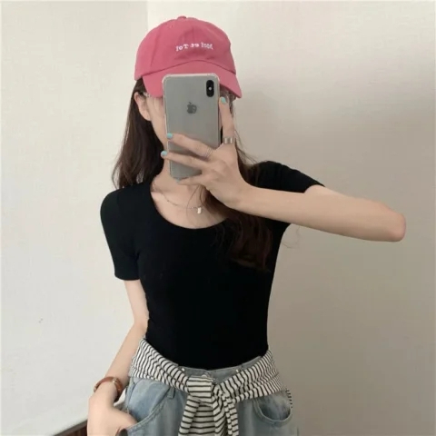 女短款T恤圓領辣妹上衣韓版ins高腰修身打底衫