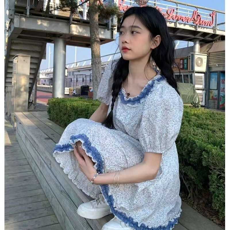撞色碎花裙女學生花邊泡泡袖連衣裙女夏設計感短裙子