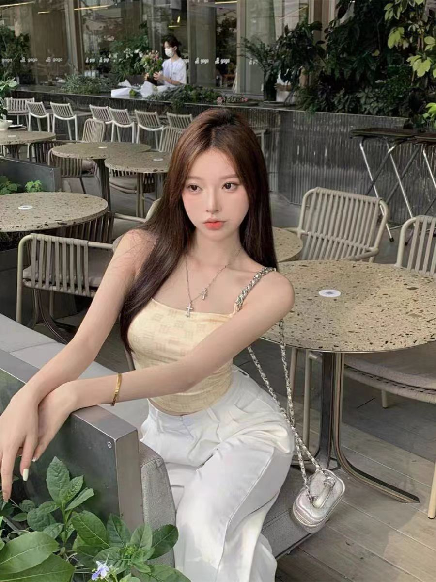 260隨心裁美式辣妹設計感鏈條肩帶修身吊帶背心女