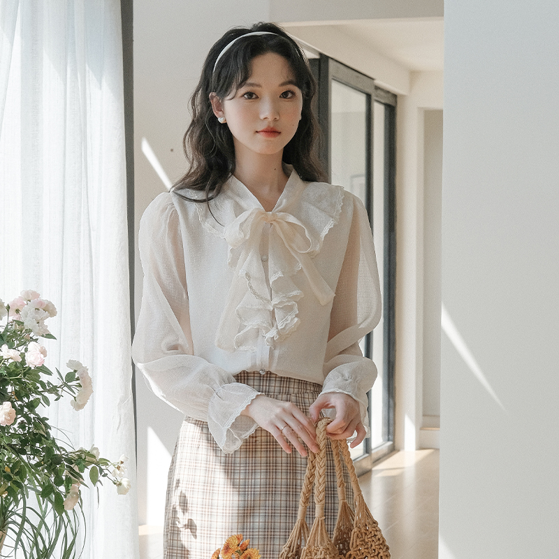 實拍2024年春季新款設計感仙女木耳邊長袖打底衫衫女白襯衣