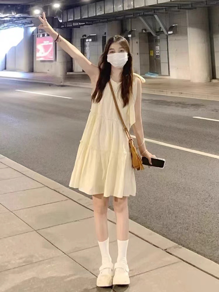 2024新款小個子吊帶無袖掛脖連衣裙子女裝夏季海邊度假仙女沙灘裙