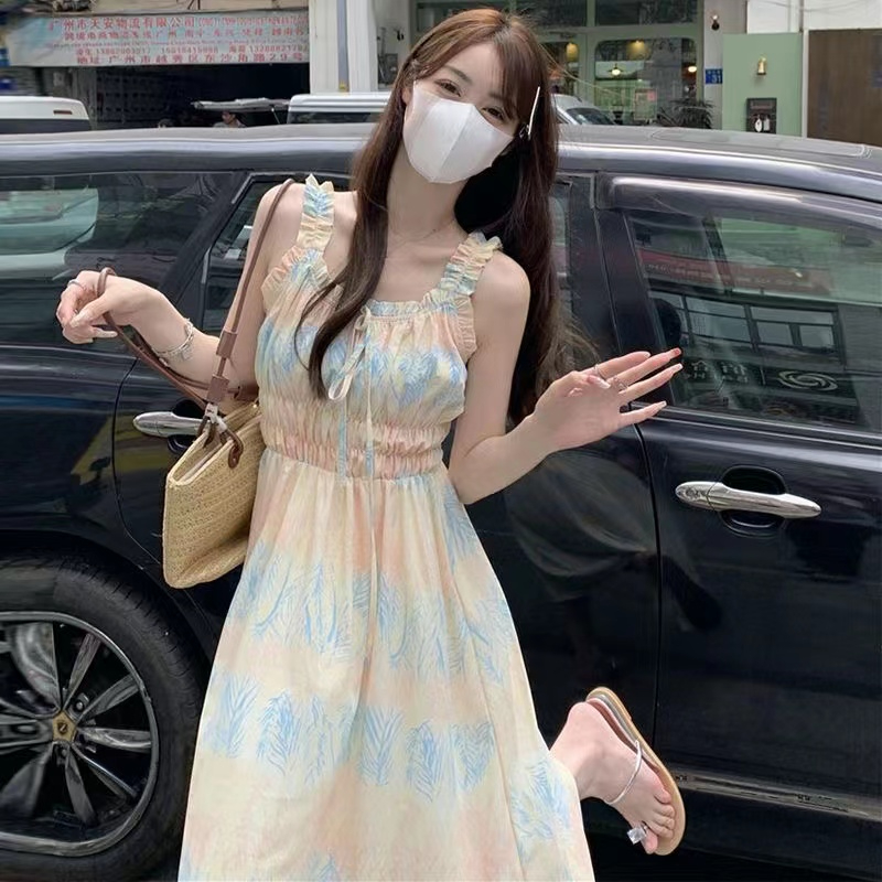 Designed slim floral suspender skirt 2024 new summer new fungus first love sweet dress