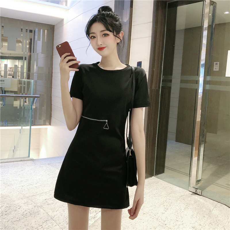 黑色連衣裙女赫本小黑裙chic性感露腰心機