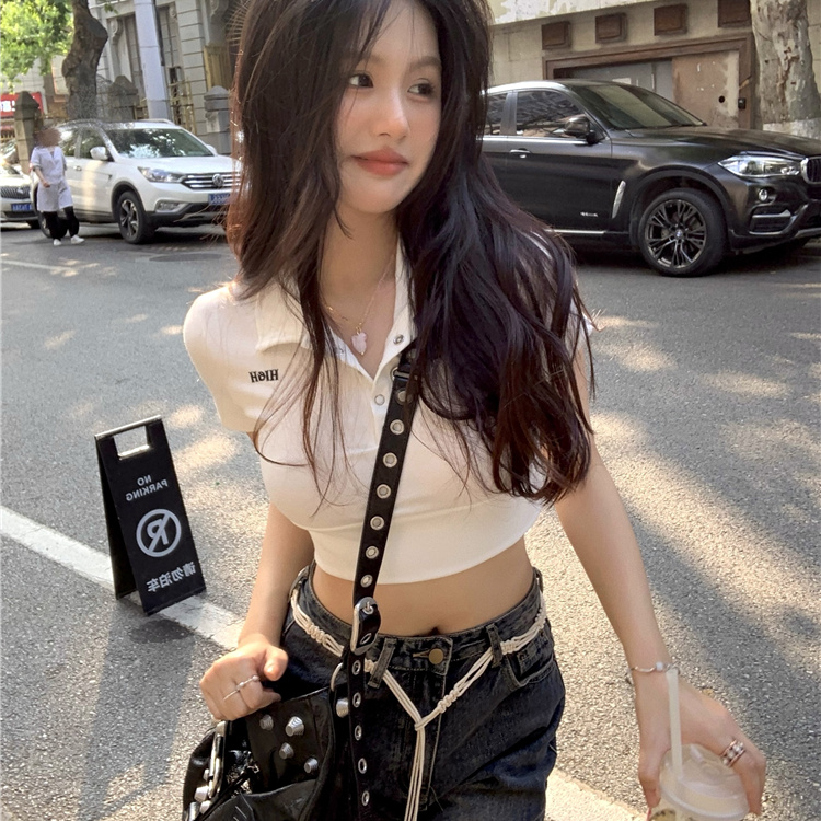 夏季新款T恤女設計感小眾POLO領短款修身顯瘦短袖正肩緊身上衣ins