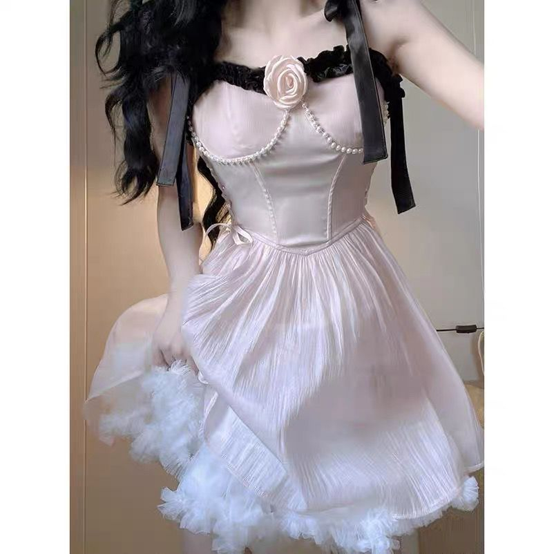 純欲粉色吊帶連衣裙女小個子法式生日小禮服派對蓬蓬公主裙裙子