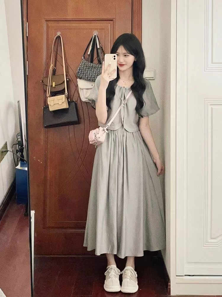 茶歇法式氣質連衣裙子女2024新款夏季小個子小眾設計收腰顯瘦長裙