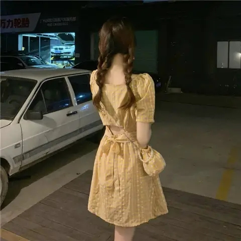 格子泡泡袖連衣裙女夏季2024新款法式初戀溫柔風小個子氣質短裙子