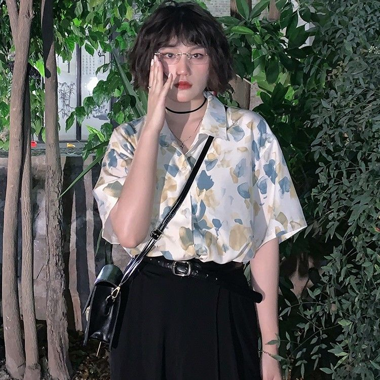 月半魚法式復古休閒花襯衫短袖女夏季雪紡衫外穿度假風防曬衣