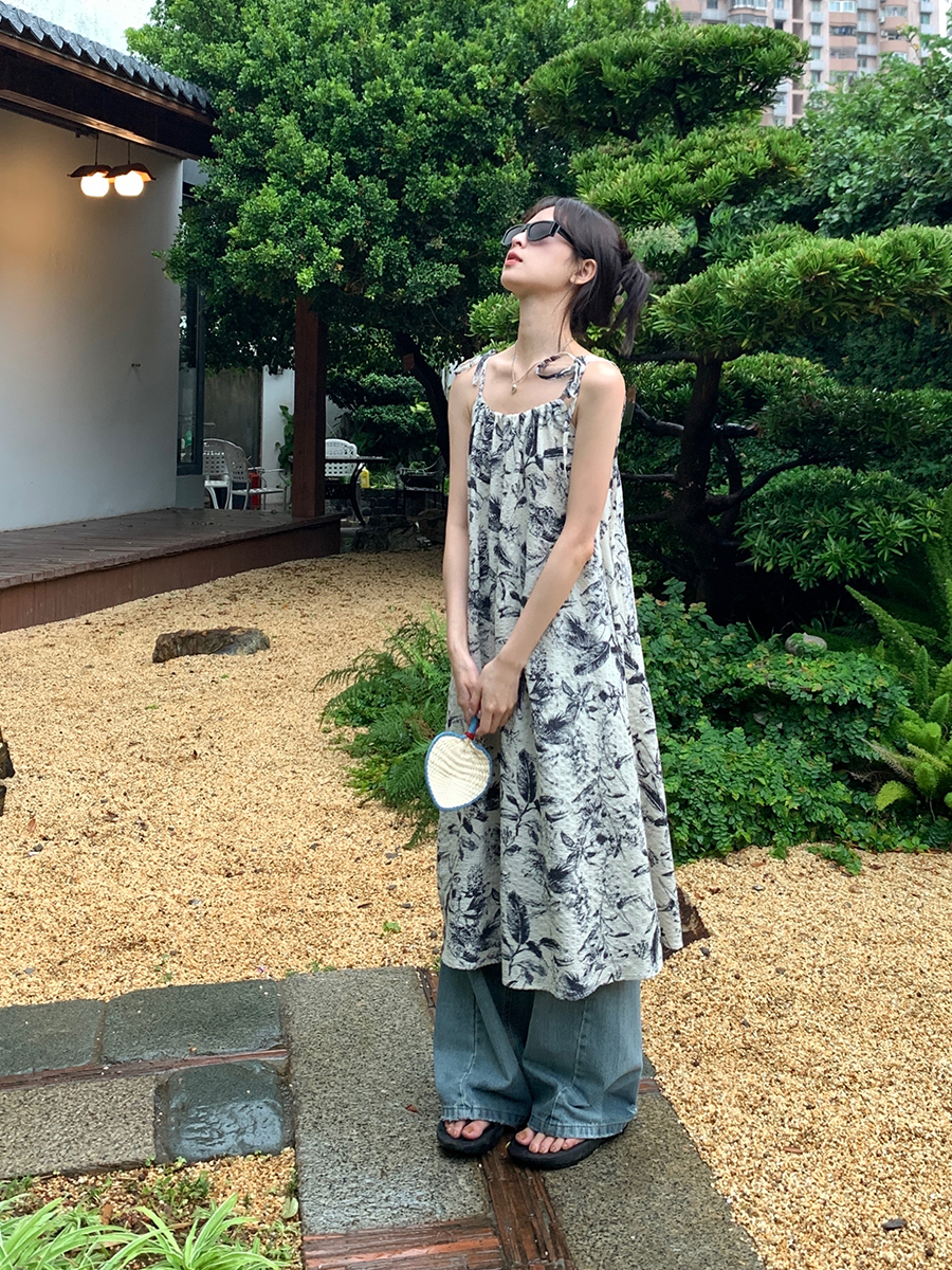 水墨印花吊帶裙沙灘裙夏季女復古碎花連衣裙中長款裙子