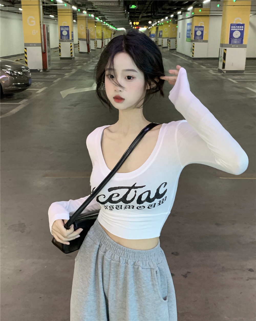 實拍~自製~2024早春T恤女印花大u領純欲性感百搭顯瘦外穿上衣