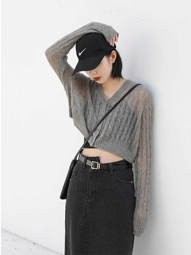 Thin sun protection knitted cardigan for women 2024 new summer style loose layered slightly see-through short air-conditioning shirt outer top