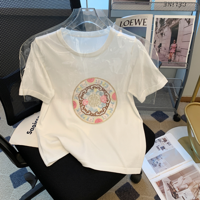 2024夏季新款百搭重工刺繡上衣女夏季休閒顯瘦新國風短袖針織