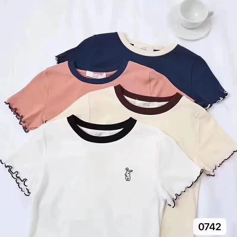 夏季新款設計感兔子刺繡少女日系撞色顯瘦上衣女