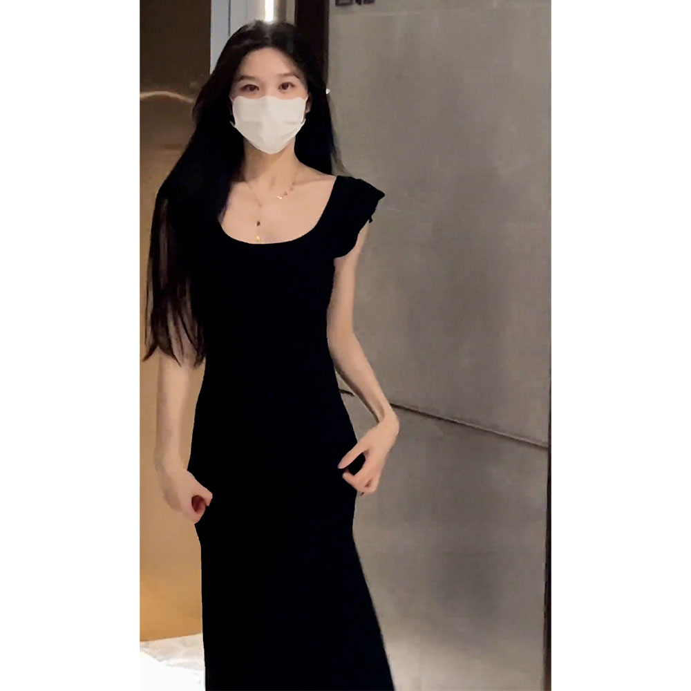 法式氣質性感短袖顯瘦修身連衣裙女2024年夏高腰時尚溫柔風長裙